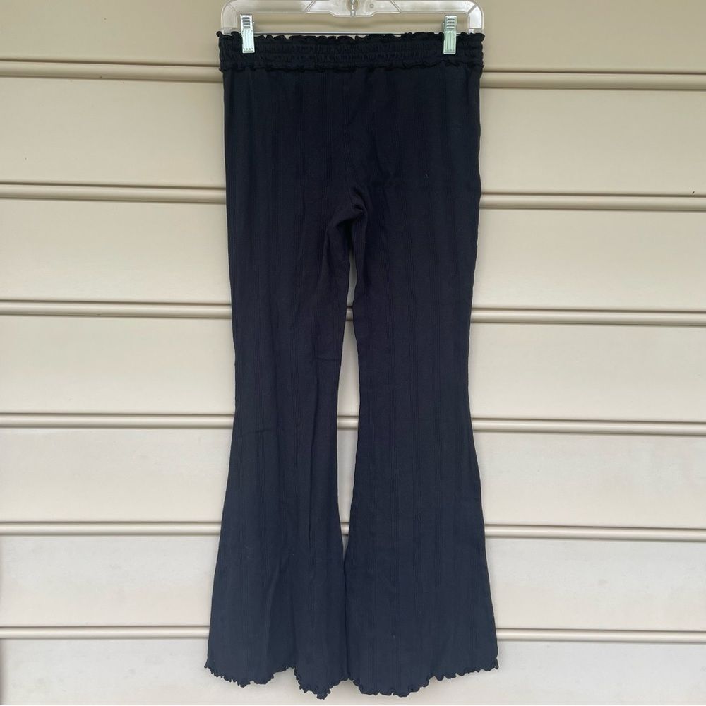 Out from Under Sweet Dreams Pointelle Flare Pants Black Size Medium - Picture 5 of 10